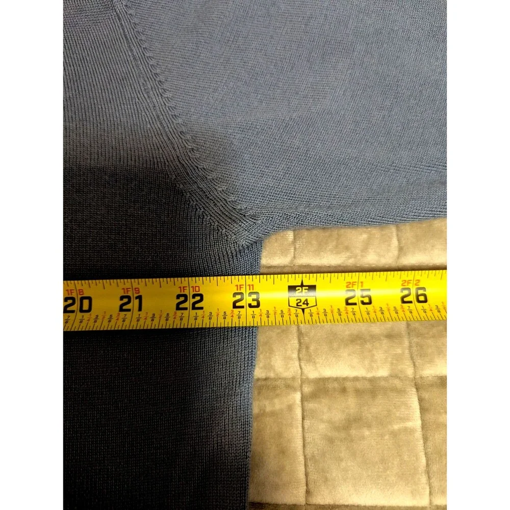 Banana Republic Extra Fine Italian Wool Sweater Men's XL  Grayish Blue